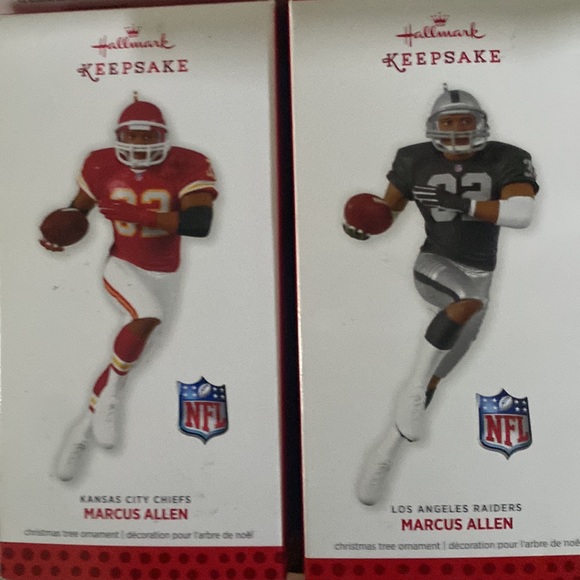 Four NFL Hallmark Ornaments NIB - Picture 5 of 5